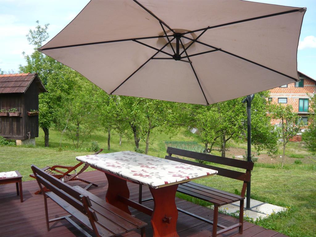 Guest House Tena Slunj Exterior foto
